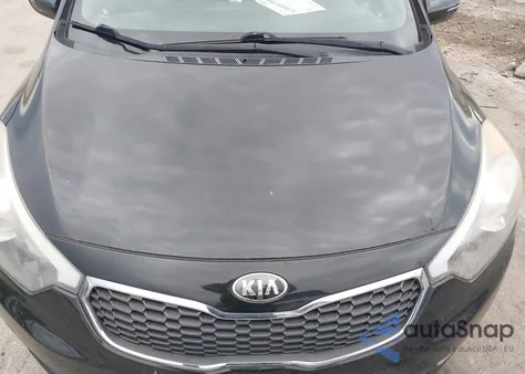 2015 Kia Forte Lx из США, поврежденный, VIN KNAFX4A62F5302169